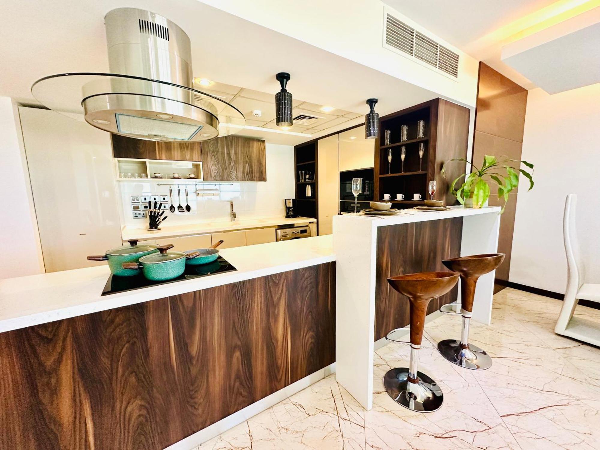 Saxophone Suites Muharraq Eksteriør bilde